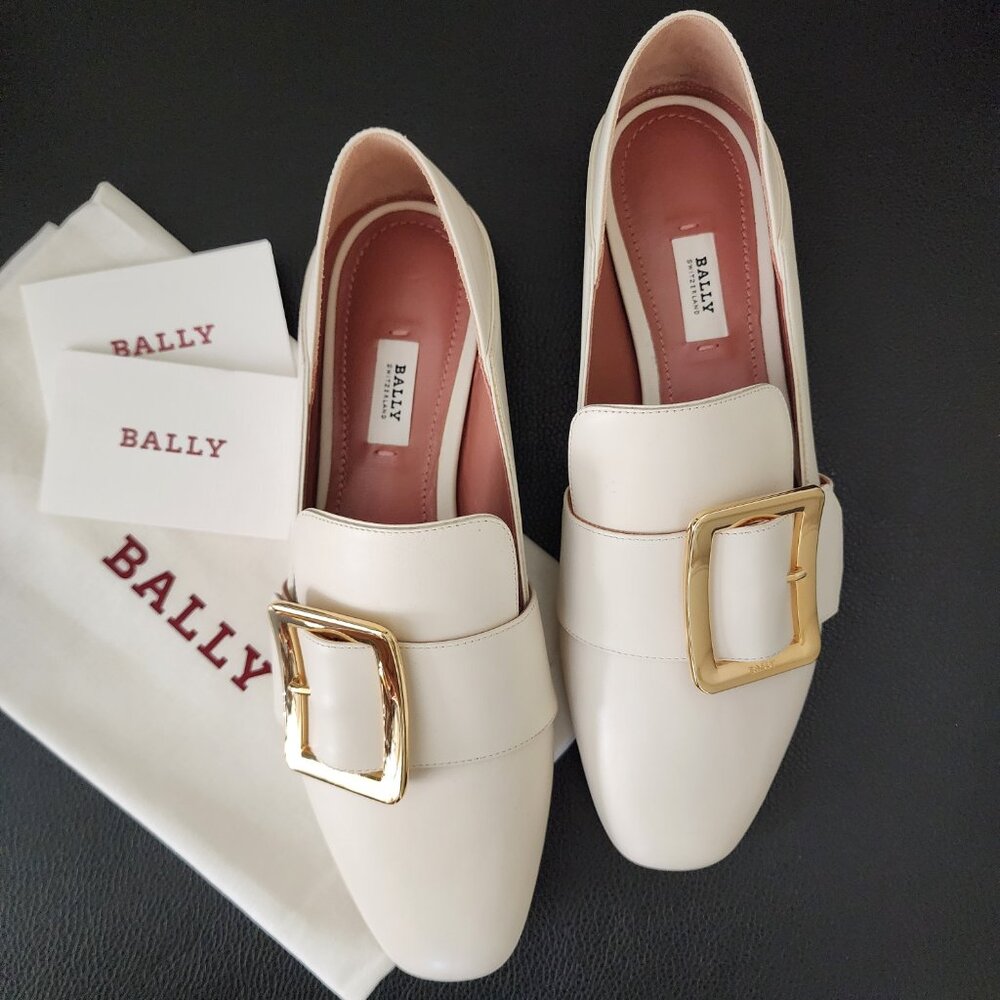 Bally Ivory Leather Loafers with Gold Buckle